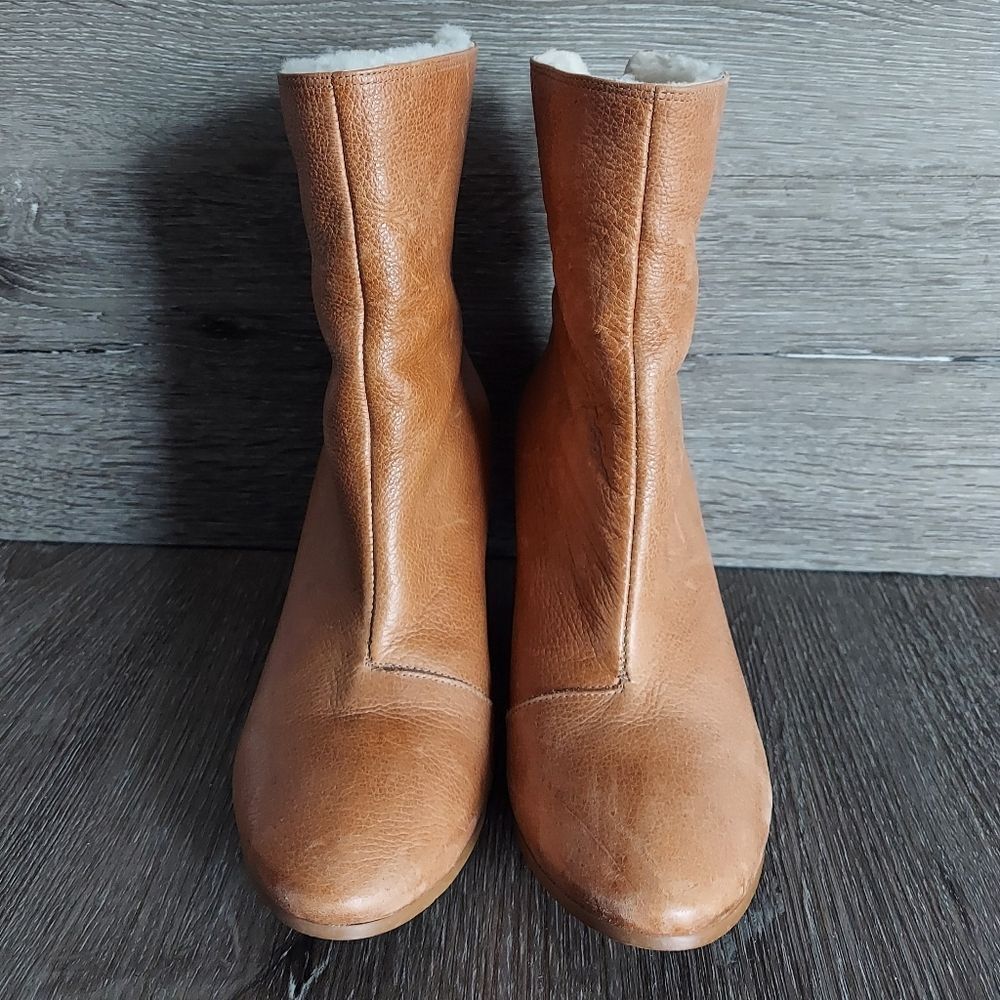 Matisse Sherpa Lined Wedge Heel Ankle Boot Size 7.5 - Picture 2 of 8